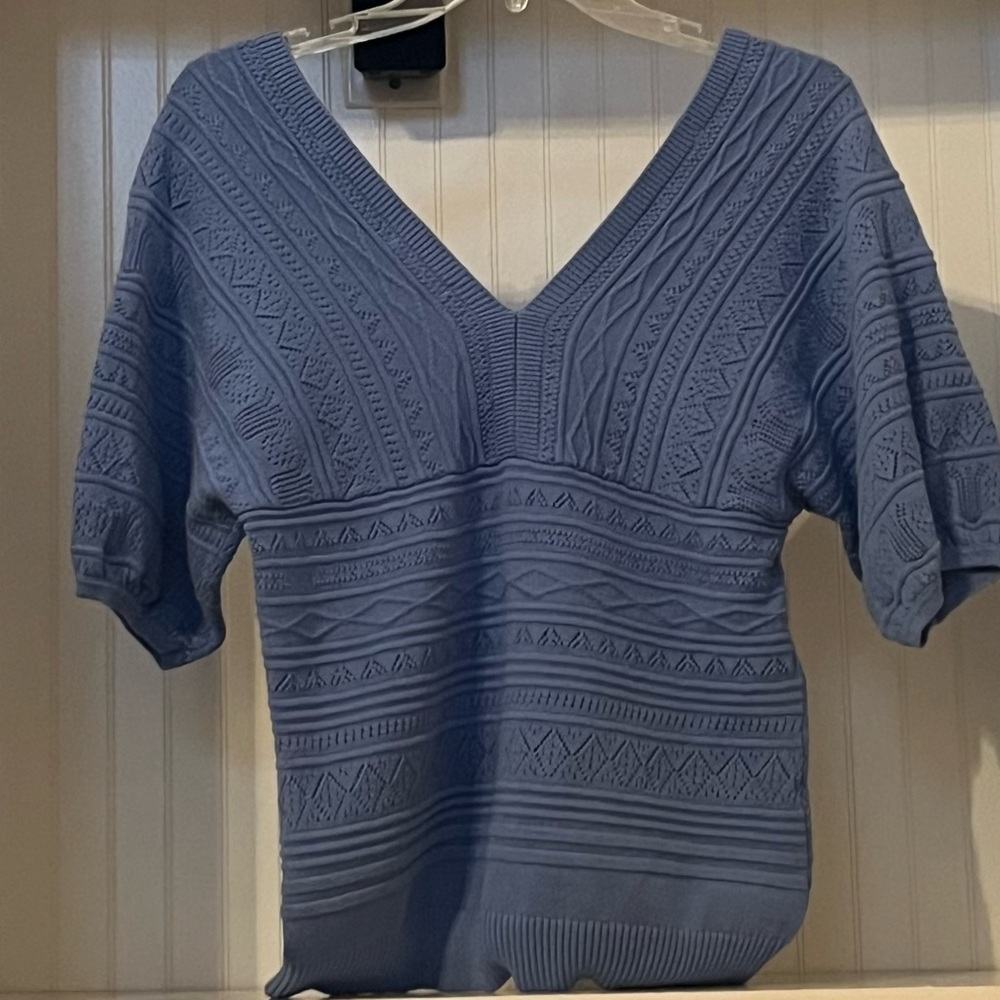 VENUS Short Sleeve Knit Sweater V-Neck / V-Back | Carolina Tarheel Blue! | M - Picture 3 of 9